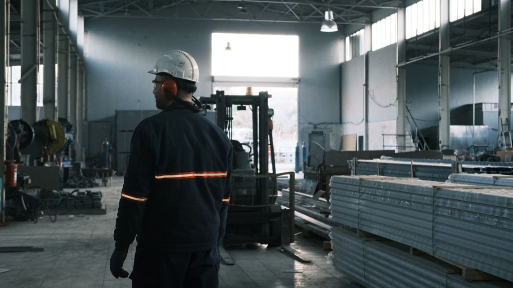 Behind-the-meter batteries spread across industrial&nbsp;estates