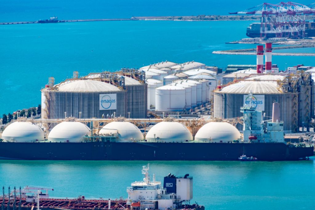 Energy infrastructure in Senegal and Côte d’Ivoire: gas-to-power, solar and West Africa’s regional&nbsp;grid
