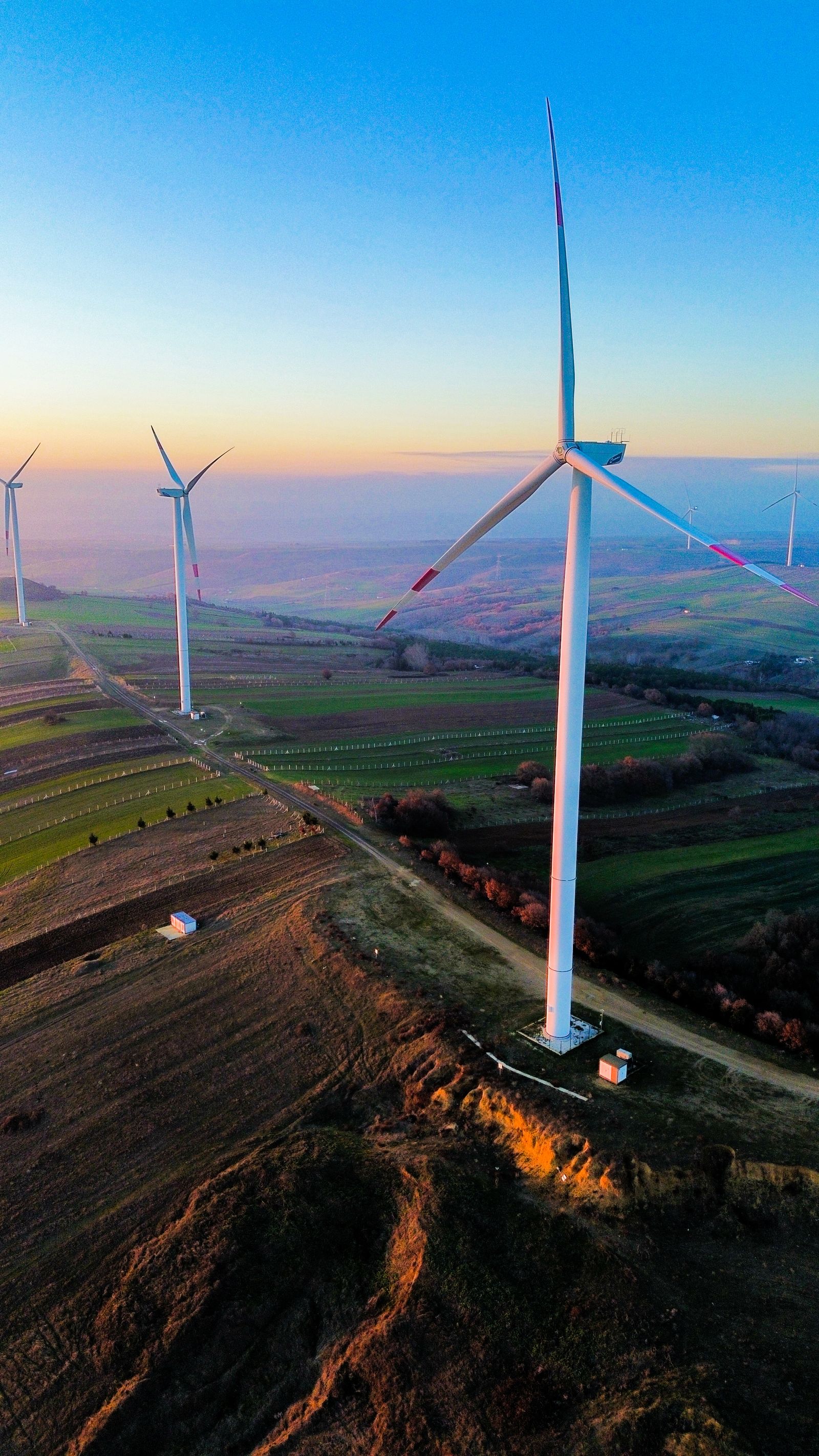 Infinity Power and Hassan Allam sign 25-year PPA for 1 GW Ras Shokeir wind farm in Egypt